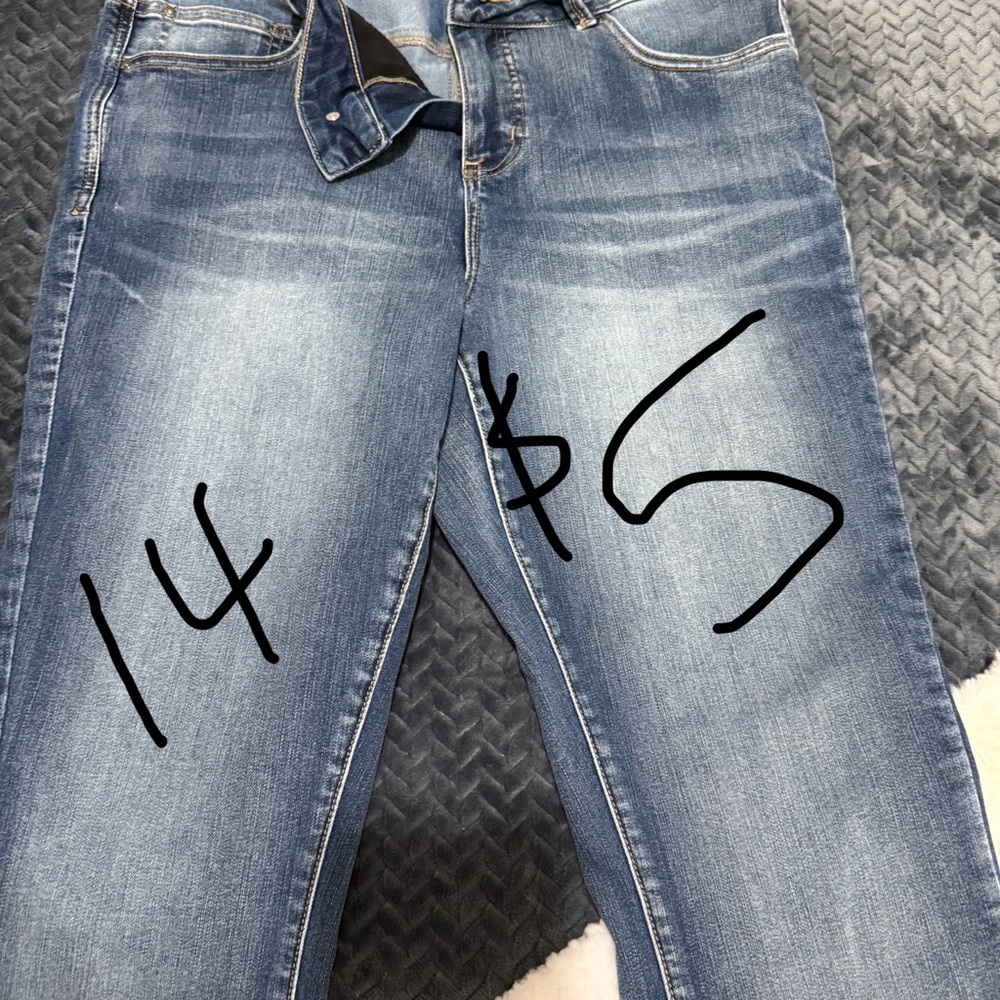 Maurices Blue Cropped Jeans with Unique Design